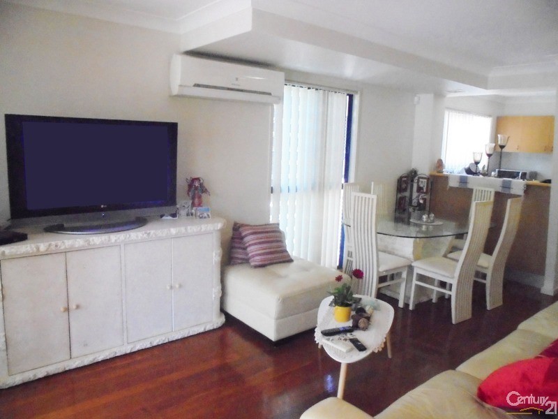 2/12 Brighton Street, Biggera Waters QLD 4216