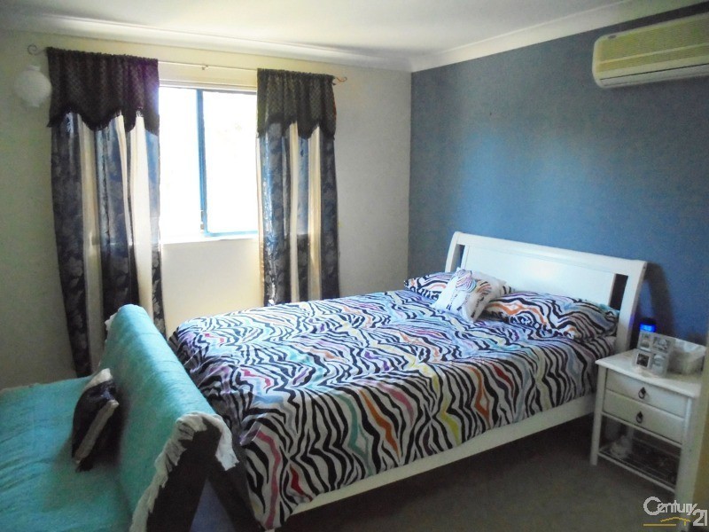 2/12 Brighton Street, Biggera Waters QLD 4216