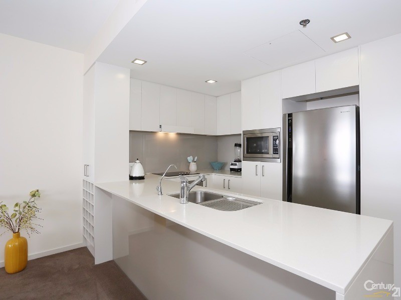 2105/34 Scarborough Street, Southport QLD 4215