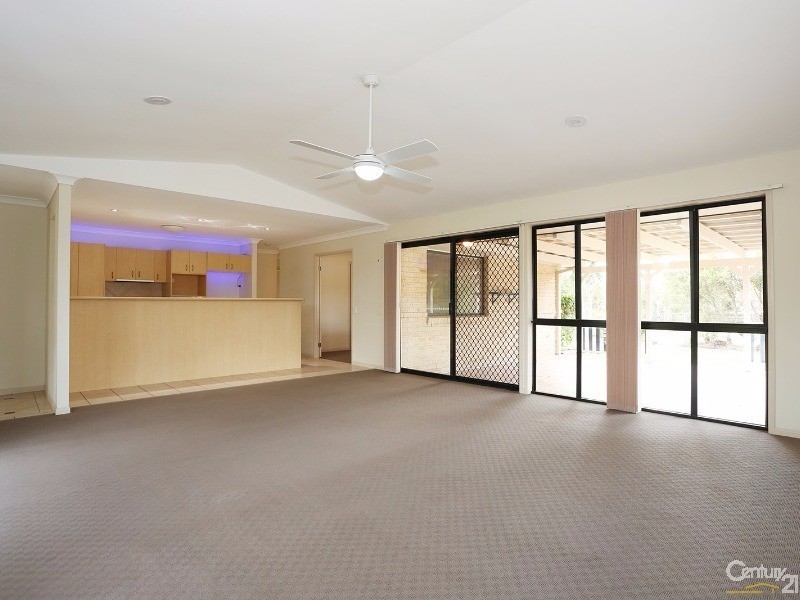 14 St Stephens Drive, Upper Coomera QLD 4209