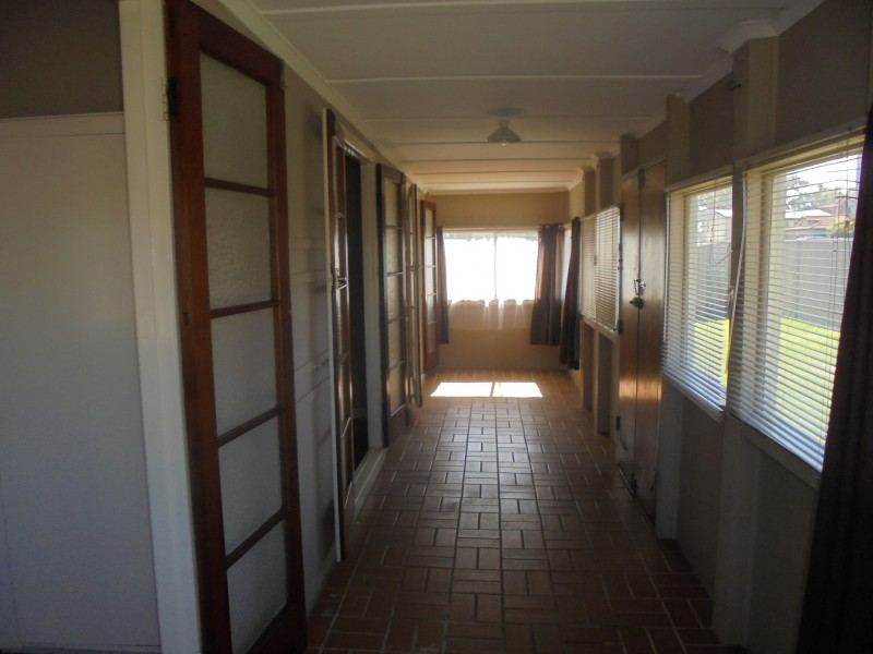 160 Turpin Rd, Labrador QLD 4215