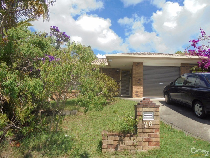 28 Allied Drive, Arundel QLD 4214