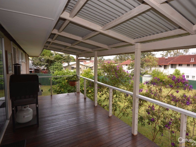 14 White Street, Nerang QLD 4211