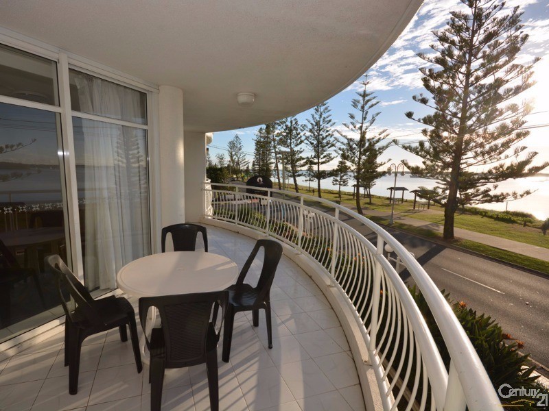 11/510 Marine Parade, Biggera Waters QLD 4216