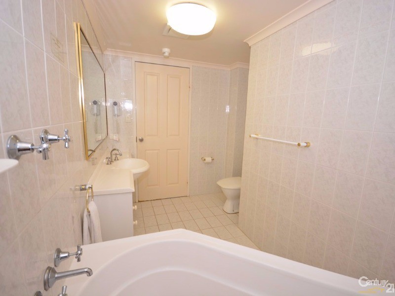 11/510 Marine Parade, Biggera Waters QLD 4216