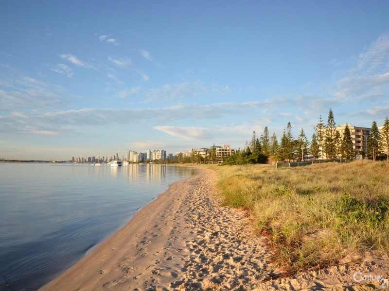 11/510 Marine Parade, Biggera Waters QLD 4216