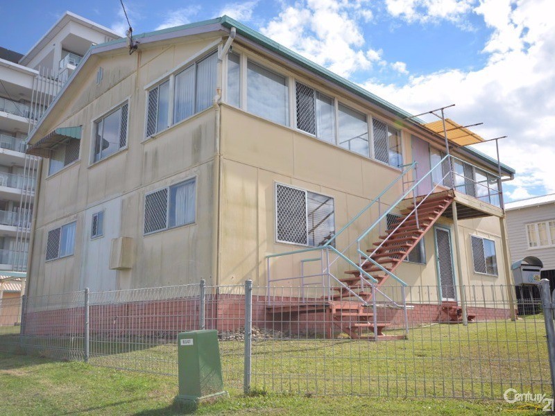 6 Gillian Lane, Southport QLD 4215