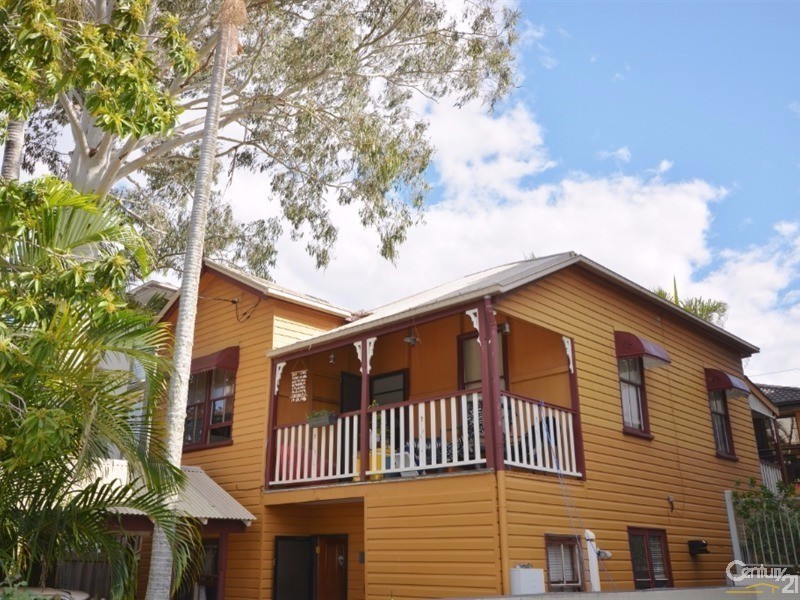123 High Street, Southport QLD 4215