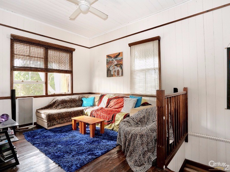 123 High Street, Southport QLD 4215