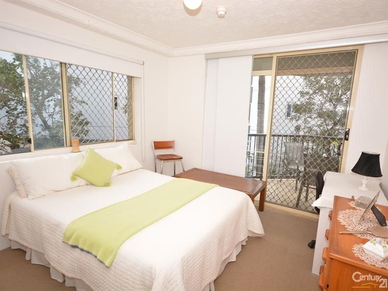 13/418 Marine Parade, Biggera Waters QLD 4216