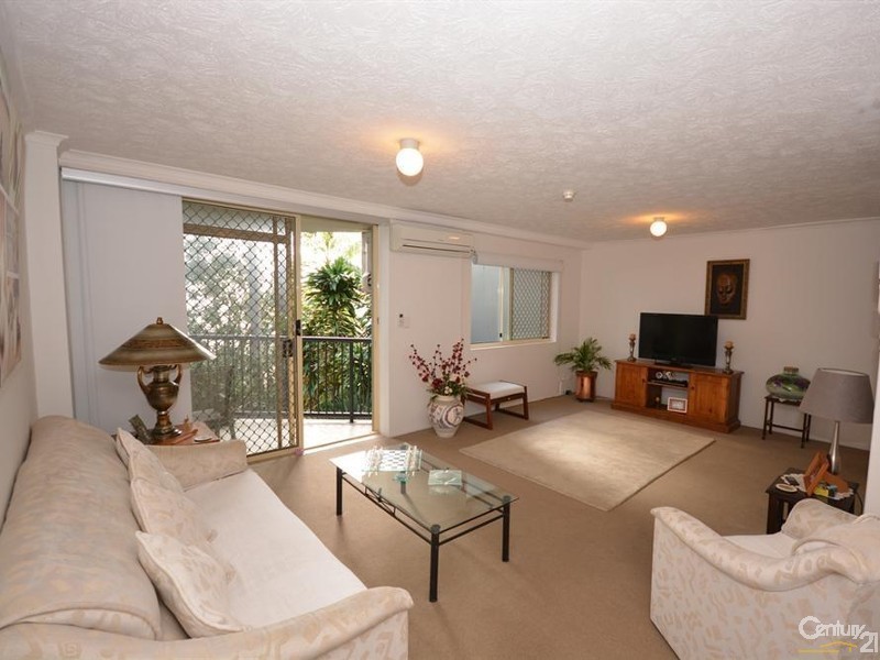 13/418 Marine Parade, Biggera Waters QLD 4216