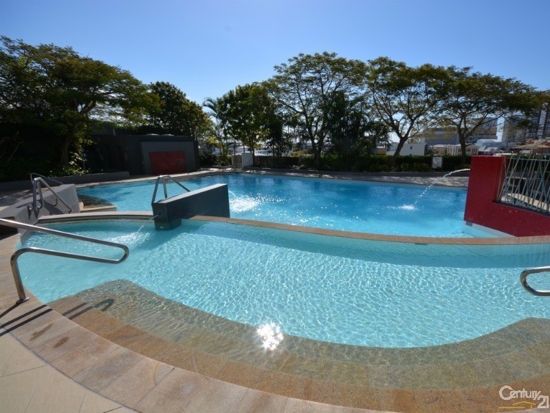 22801/5 Lawson St, Southport QLD 4215
