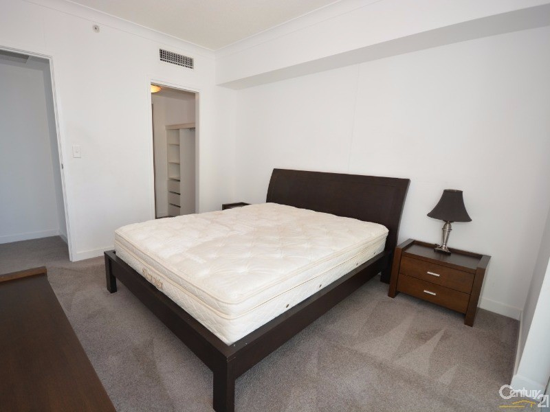 22801/5 Lawson St, Southport QLD 4215