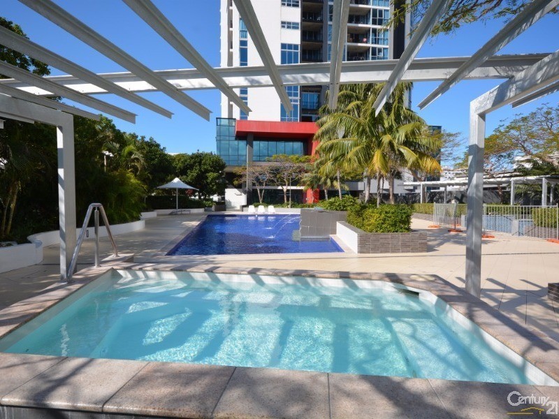 22801/5 Lawson St, Southport QLD 4215