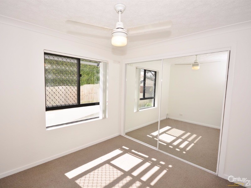 15-17 Lloyd Street, Southport QLD 4215