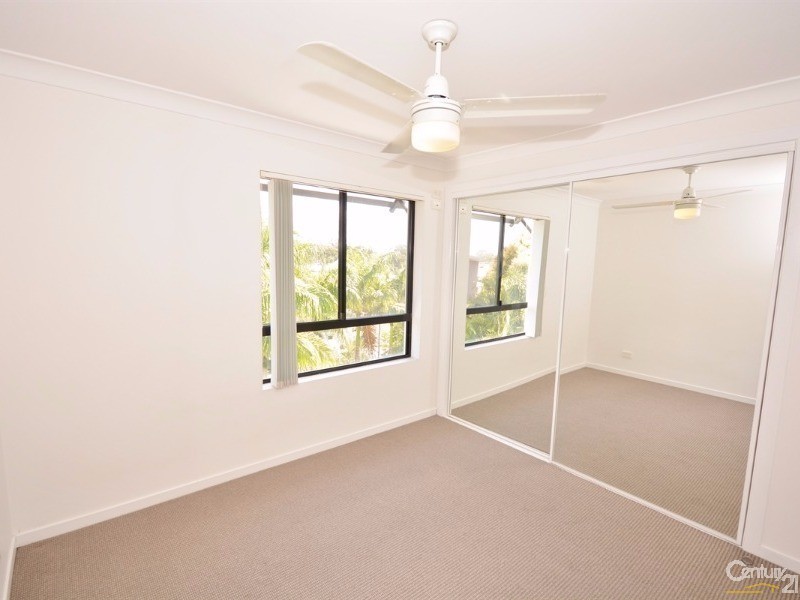 15-17 Lloyd Street, Southport QLD 4215