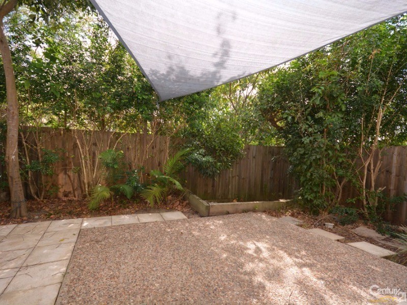 6/49 Usher Avenue, Labrador QLD 4215