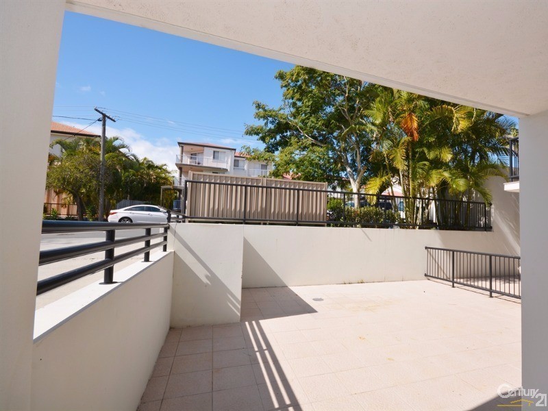 15-17 Lloyd Street, Southport QLD 4215