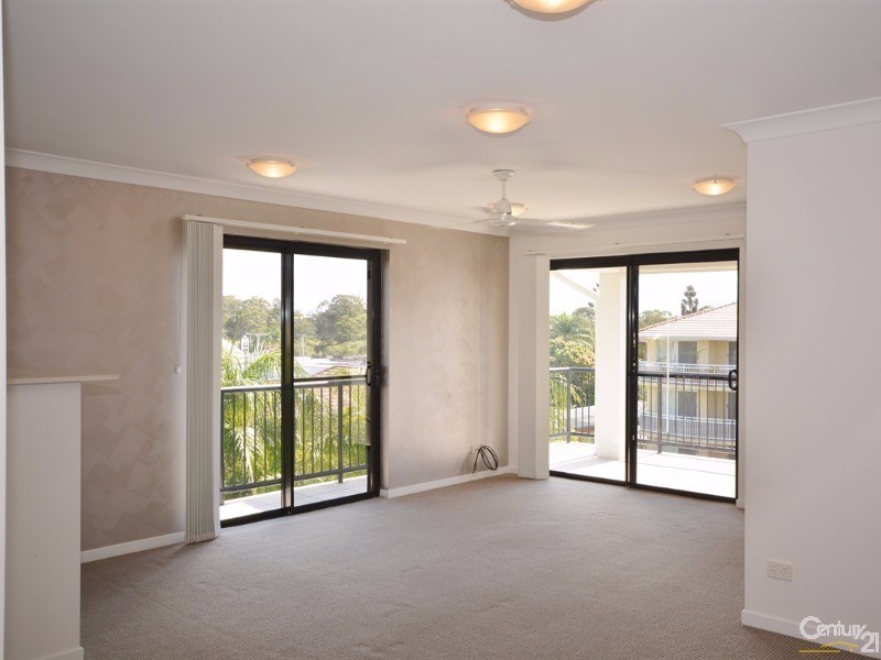 15-17 Lloyd Street, Southport QLD 4215