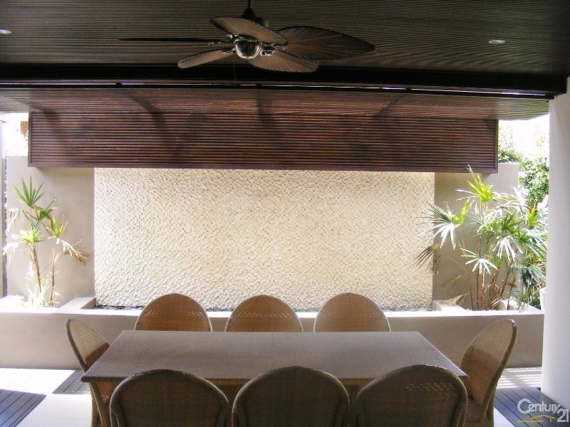 2 Conestoga Way, Upper Coomera QLD 4209