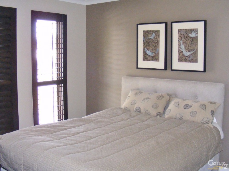 2 Conestoga Way, Upper Coomera QLD 4209