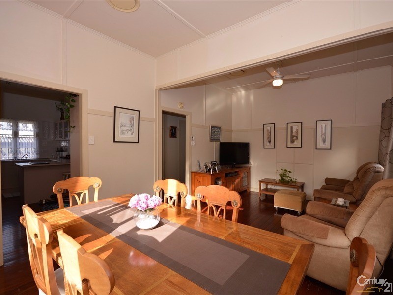 57 North Street, Southport QLD 4215