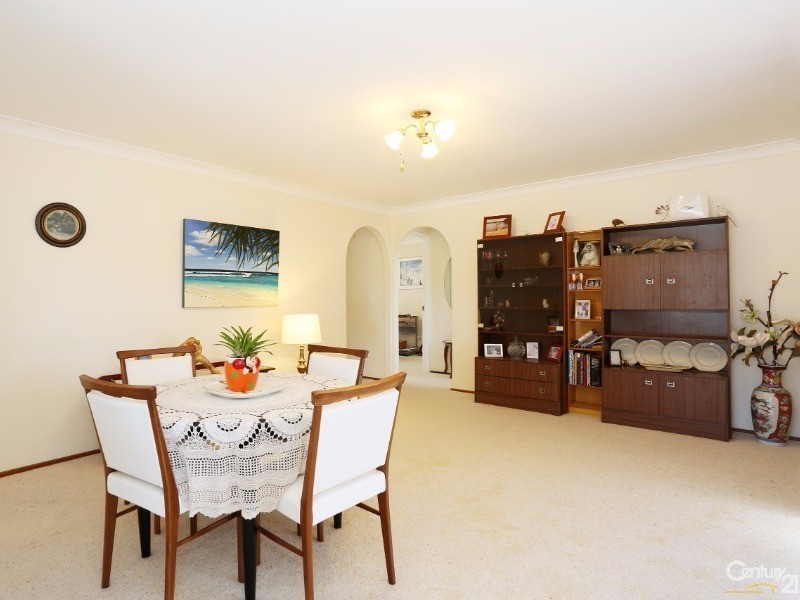 12  Bass Avenue, Molendinar QLD 4214