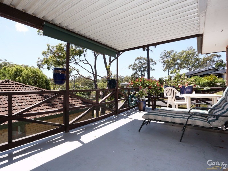 12  Bass Avenue, Molendinar QLD 4214