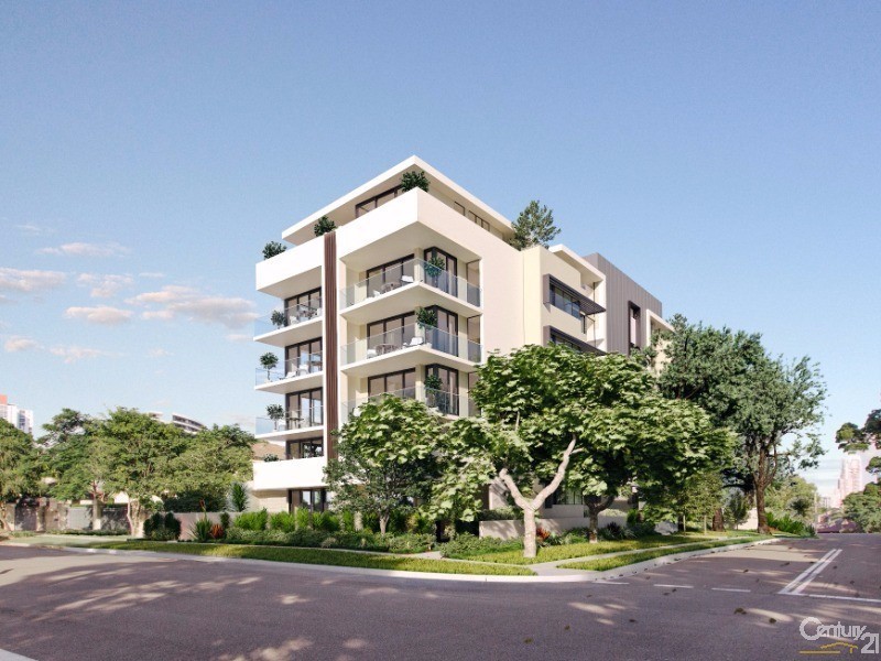 5 Chester Terrace, Southport QLD 4215