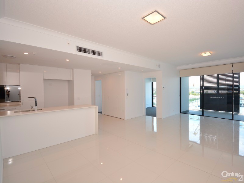 1409/5 Harbourside Court, Biggera Waters QLD 4216