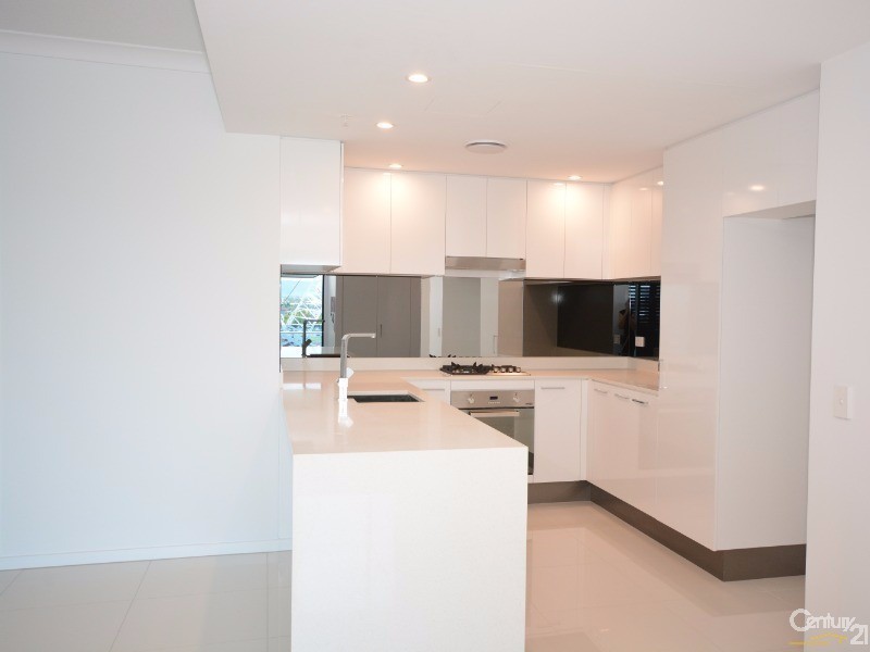 1409/5 Harbourside Court, Biggera Waters QLD 4216