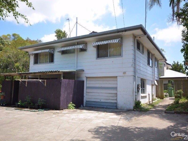 91 Eugaree Street, Southport QLD 4215