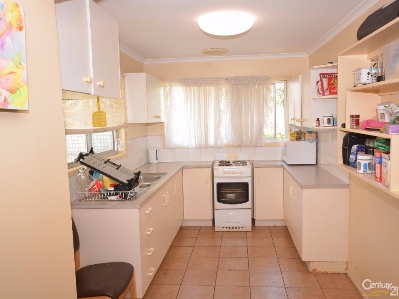 91 Eugaree Street, Southport QLD 4215