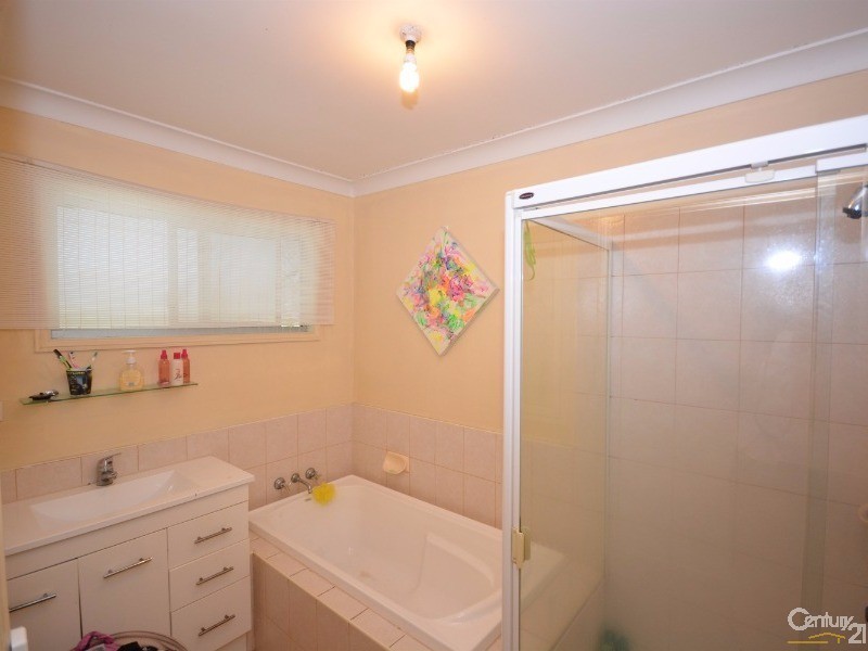 91 Eugaree Street, Southport QLD 4215