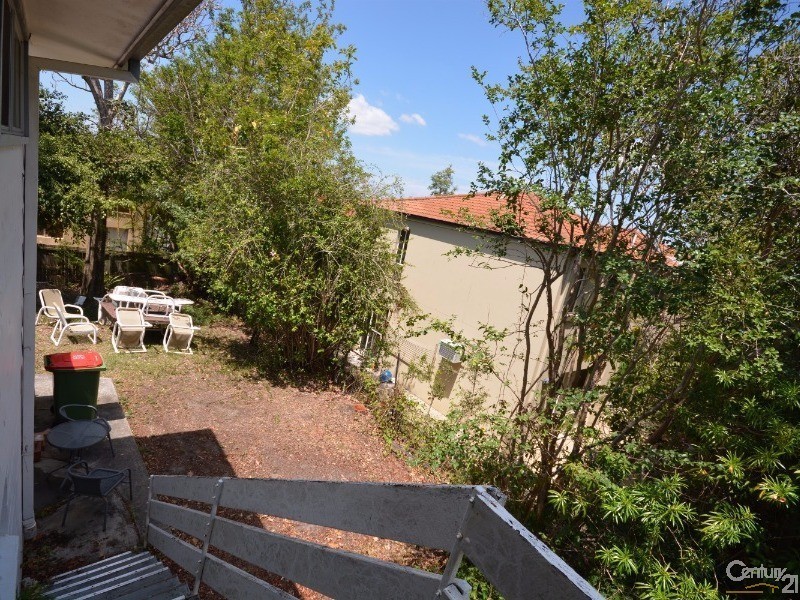 91 Eugaree Street, Southport QLD 4215