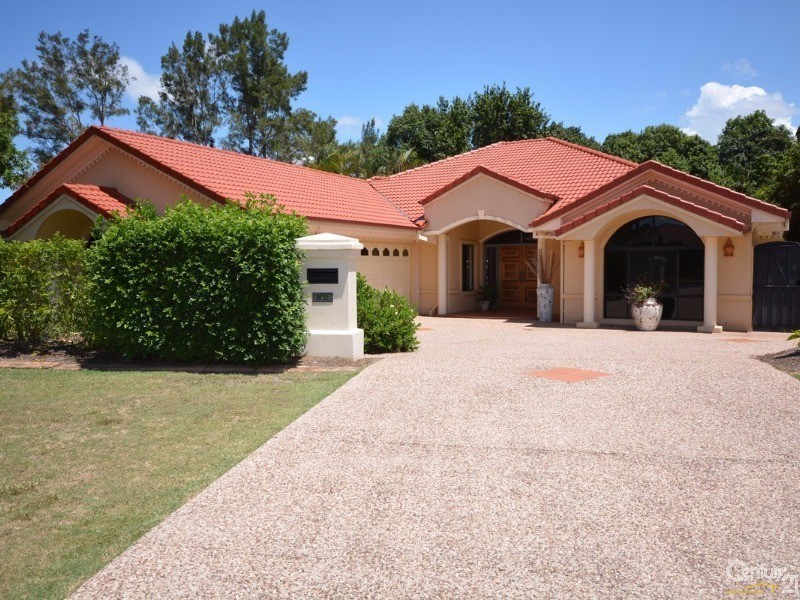 3152 Riverleigh Drive, Hope Island QLD 4212