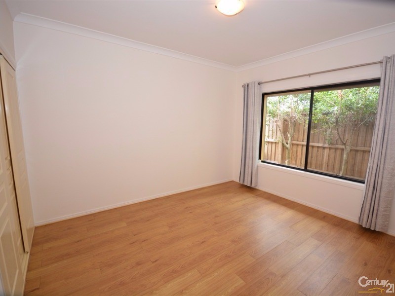 3152 Riverleigh Drive, Hope Island QLD 4212