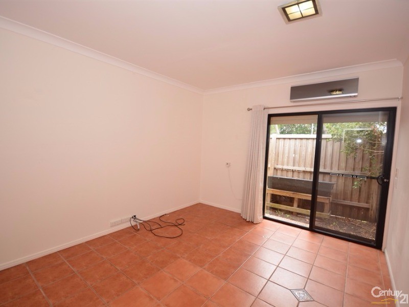 3152 Riverleigh Drive, Hope Island QLD 4212