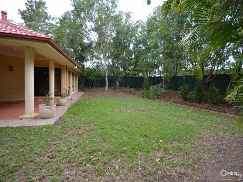 3152 Riverleigh Drive, Hope Island QLD 4212