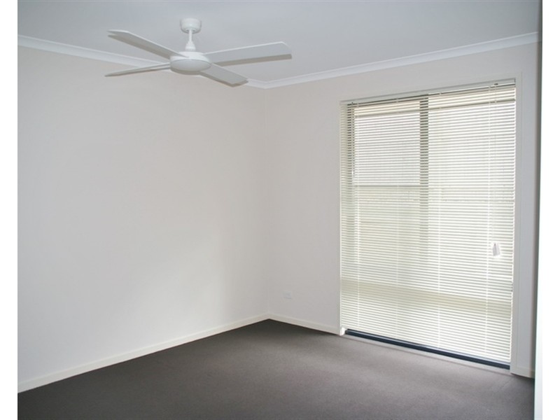 20 Breakspear Road, Molendinar QLD 4214