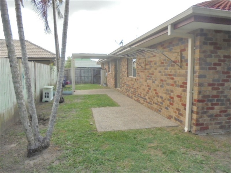 8 Bernini Drive, Coombabah QLD 4216