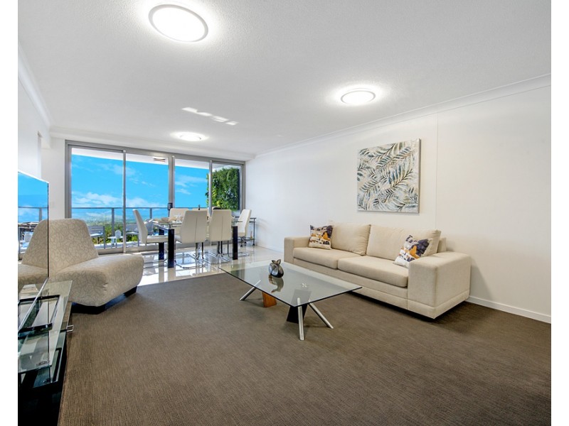 14-16 Bright Avenue, Labrador QLD 4215