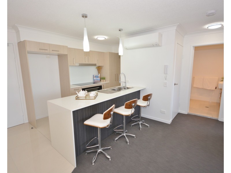 14-16 Bright Avenue, Labrador QLD 4215