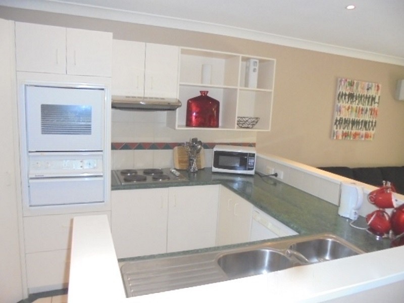 125 Hansford Road, Coombabah QLD 4216