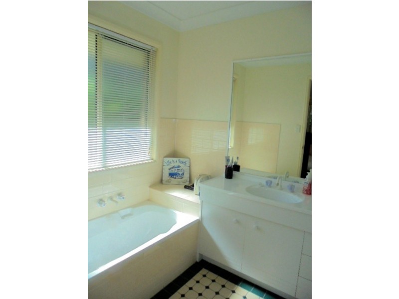 125 Hansford Road, Coombabah QLD 4216