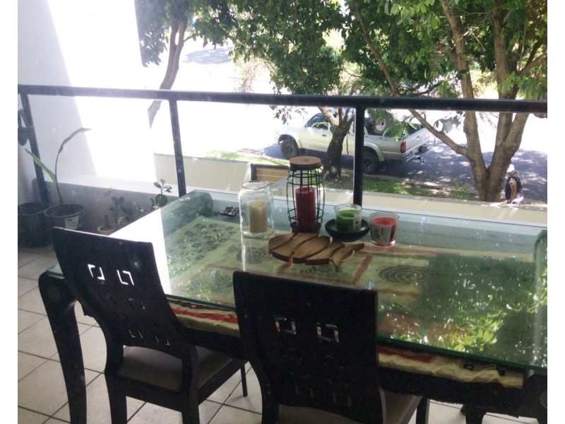 31 Railway Street, Southport QLD 4215