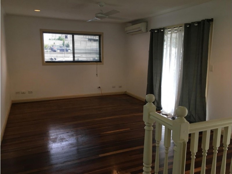 52 Prince Street, Southport QLD 4215