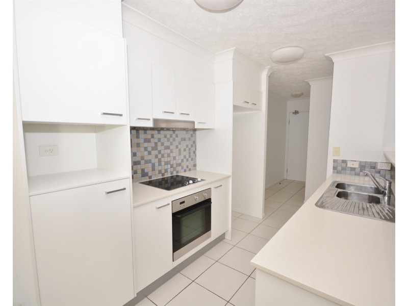 15-17 Lloyd Street, Southport QLD 4215