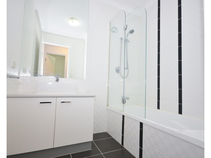 15-17 Lloyd Street, Southport QLD 4215