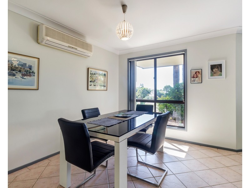 128 Discovery Drive, Helensvale QLD 4212